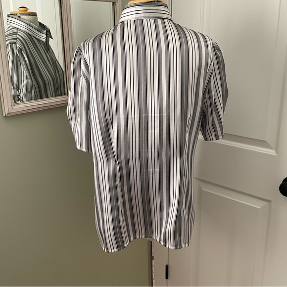 STUDIO 1940, BLACK AND WHITE STRIPED BLOUSE, SIZE: XL - Picture 4 of 11